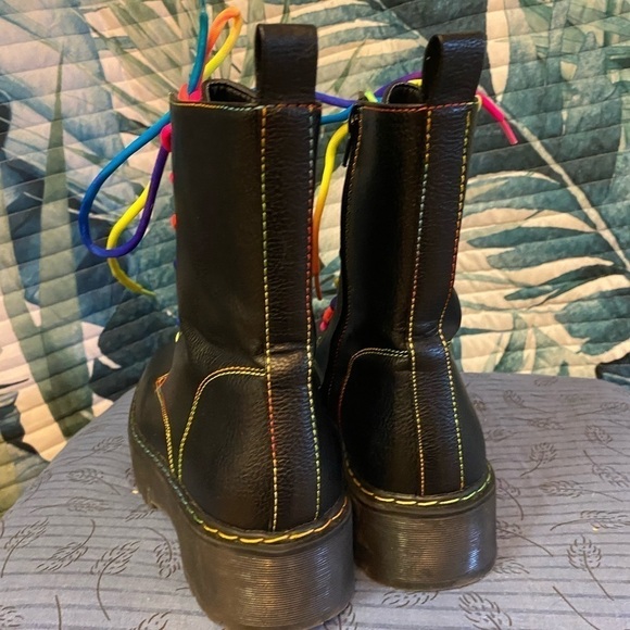 Union Bay black faux leather with rainbow stitching platform combat boots 7.5 - Picture 4 of 7